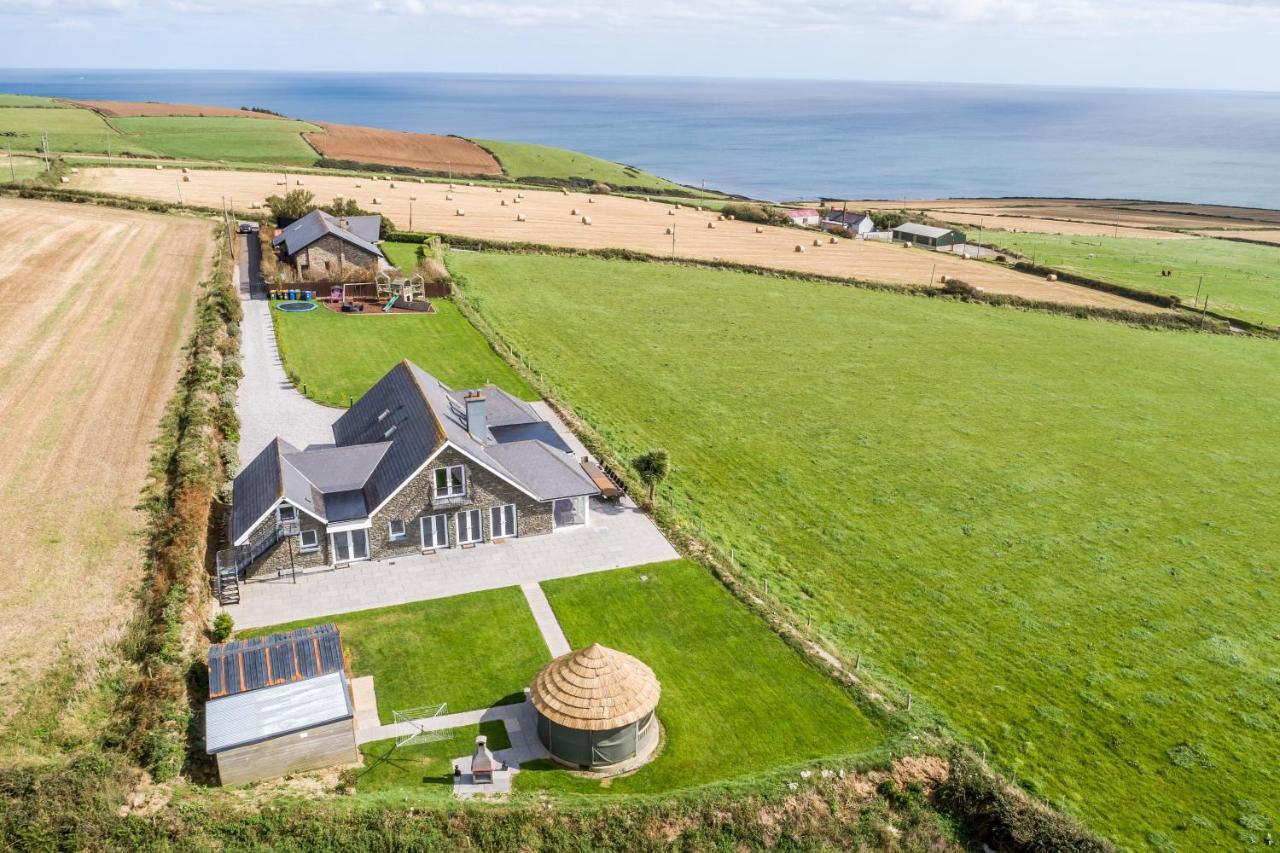 Ocean View,Kinsale, Hosted By Exquisite Holiday Homes, Sleeps 22 Eksteriør billede