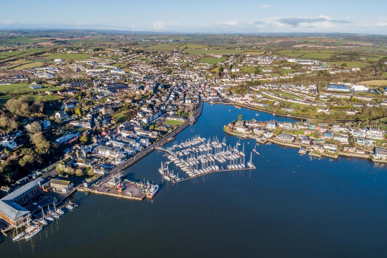Ocean View,Kinsale, Hosted By Exquisite Holiday Homes, Sleeps 22 Eksteriør billede