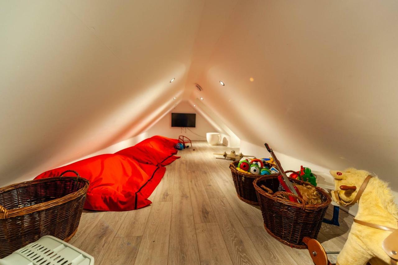Ocean View,Kinsale, Hosted By Exquisite Holiday Homes, Sleeps 22 Eksteriør billede
